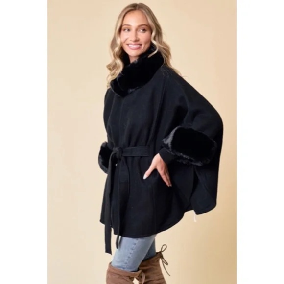 Black Solid Faux Fur Trimmed Soft Fuzzy Poncho Cape Coat Women's Fall Winter - Picture 2 of 6